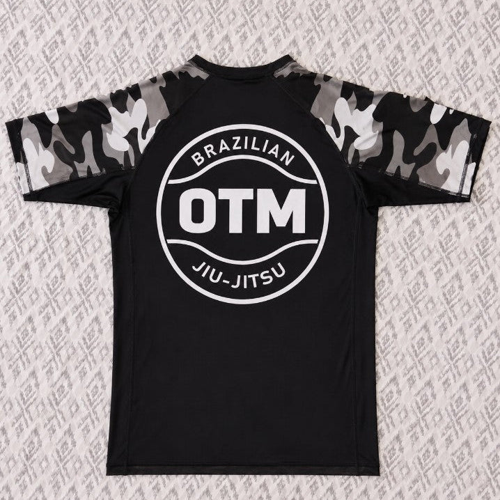 OTM FOUNDATION BJJ RASHGUARD ( pre order ends 12 of june )